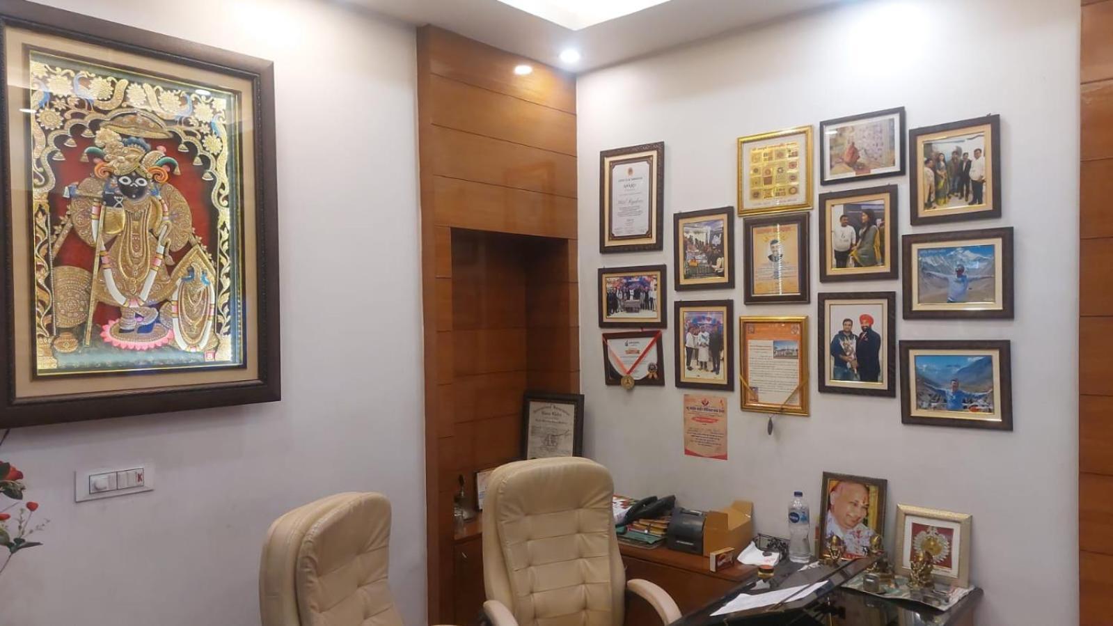 Hotel Rajshree Tanakpur Buitenkant foto